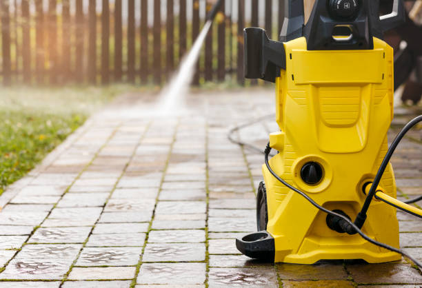 Best Patio and Deck Pressure Washing  in Villa Park, CA